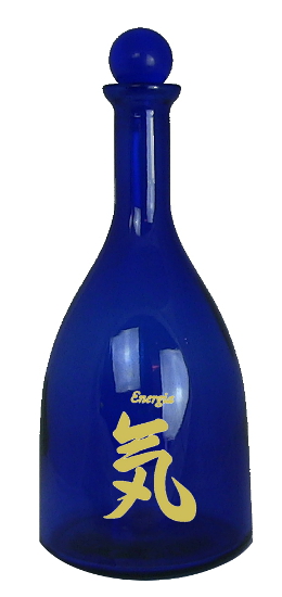 bottiglia con adesivo